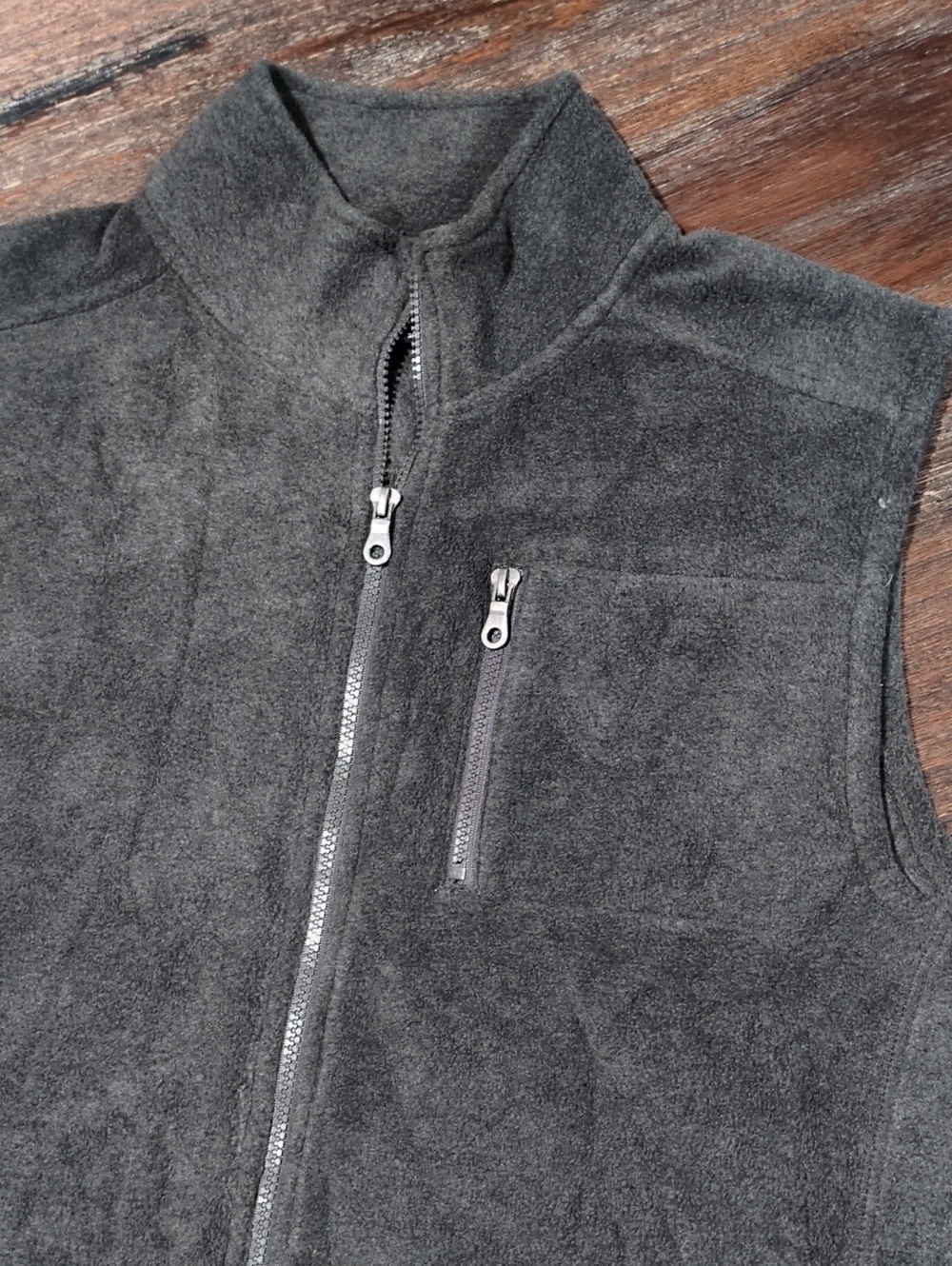 croft & barrow Men's Charcoal Gray Fleece Vest with Zip Pockets XL